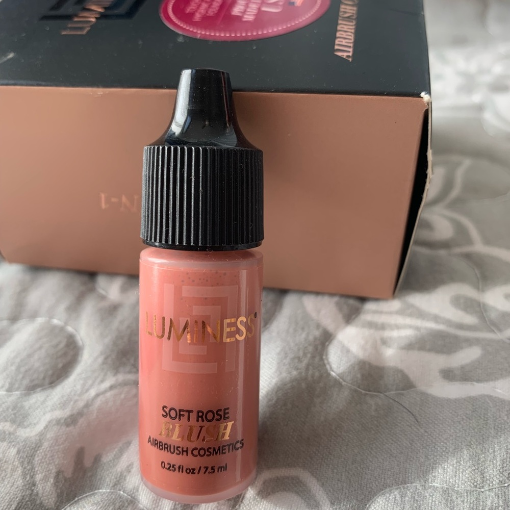 Luminess Airbrush SoftRose Blush, .25oz/7.5ml